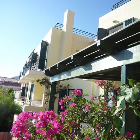 Astra Village Питагорио Екстериор снимка