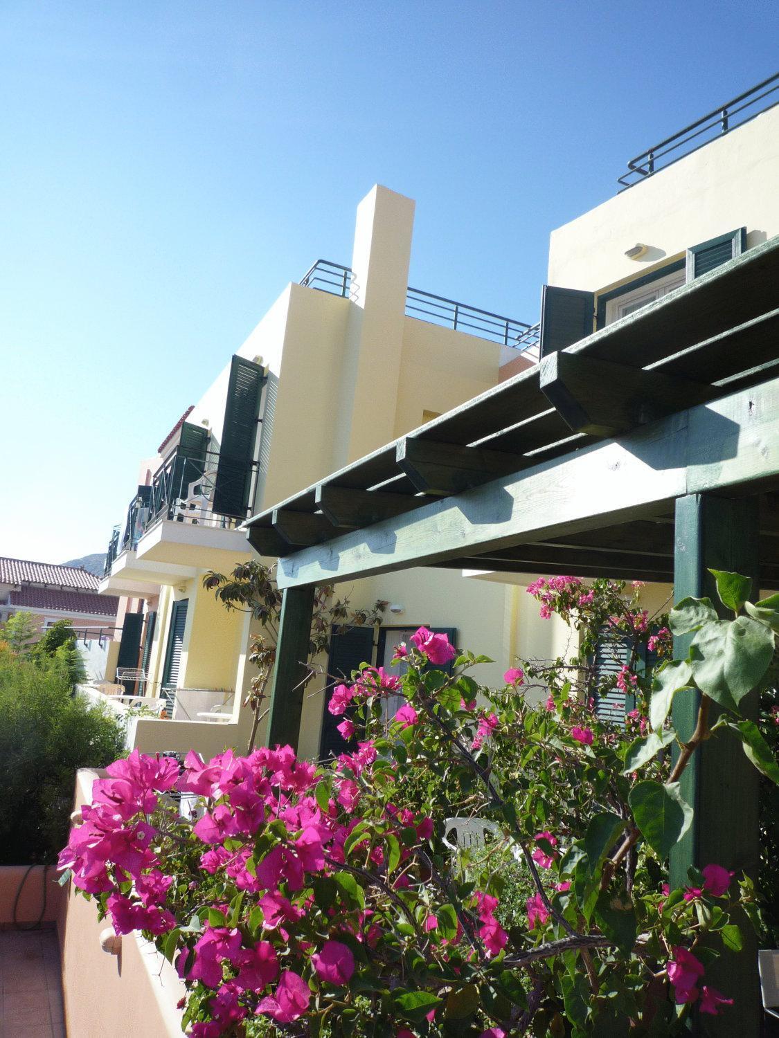 Astra Village Питагорио Екстериор снимка