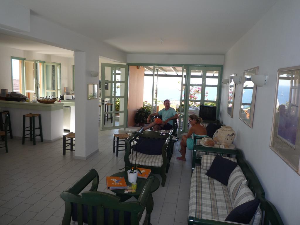 Astra Village Питагорио Екстериор снимка